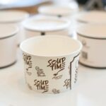 Suppenschalen mit Logo – Papierverpackung für Suppe & Eintopf To-Go